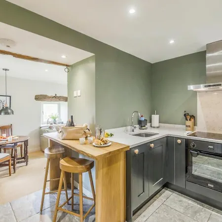 1 Bed In Whitby Oc-g0140 *