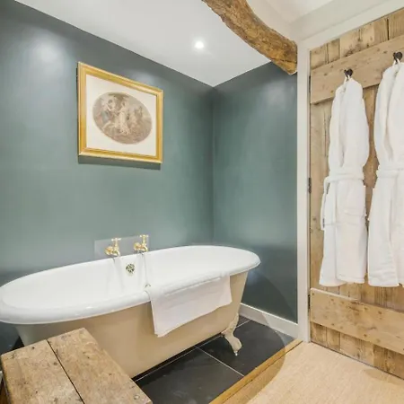1 Bed In Whitby Oc-g0140 بيت للعطل *