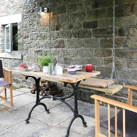 Hébergement de vacances 1 Bed In G0140 *