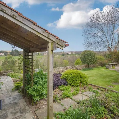1 Bed In Whitby Oc-g0140 * Goathland